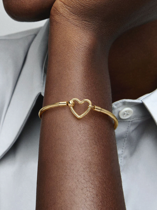 Pandora Moments Heart Closure Snake Chain Bracelet - Image 2