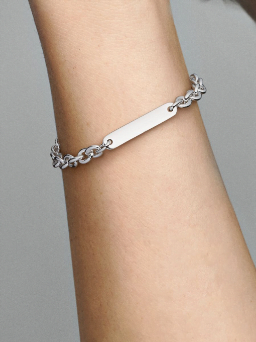 Engravable Bar Link Bracelet - Image 2