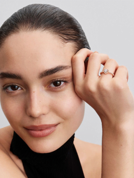 Sparkling Elevated Heart Ring - Image 4