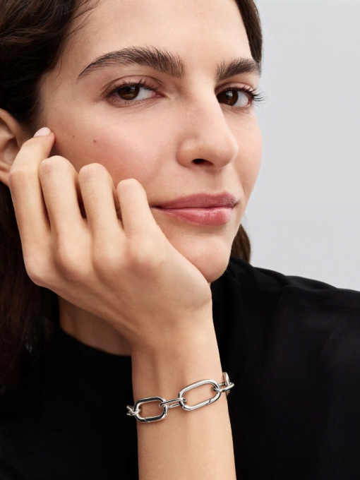 Bold Link Chain Bracelet - Image 4