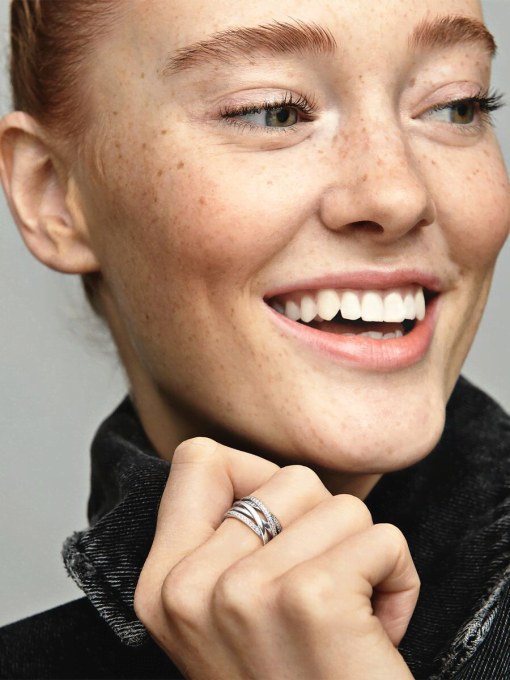 Sparkling & Polished Lines Ring - Image 4