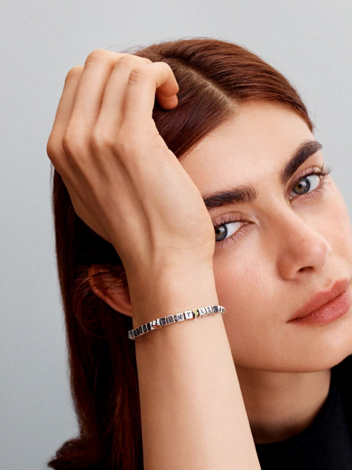 Stranger Things Friends Don't Lie Bracelet - Image 4