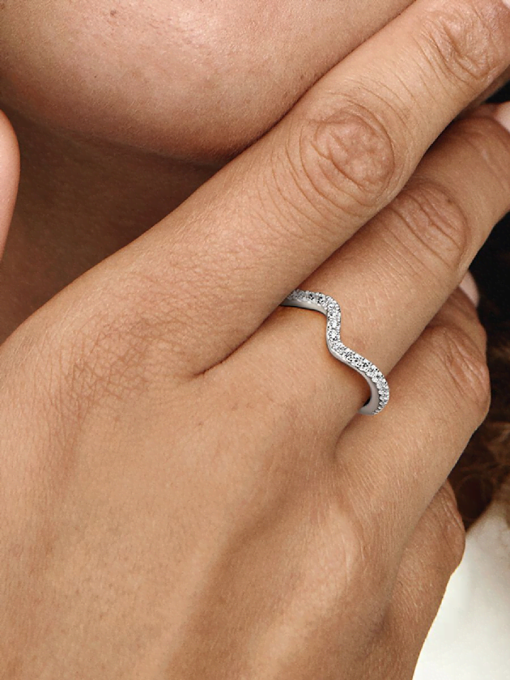Sparkling Wave Ring - Image 2