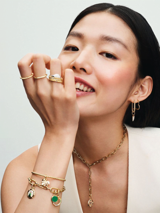 Asymmetrical Heart Hoop Earrings - Image 7