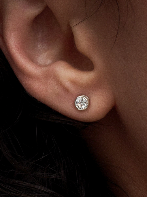 Pandora Era Bezel Sterling Silver Lab-grown Diamond Earrings - Image 2