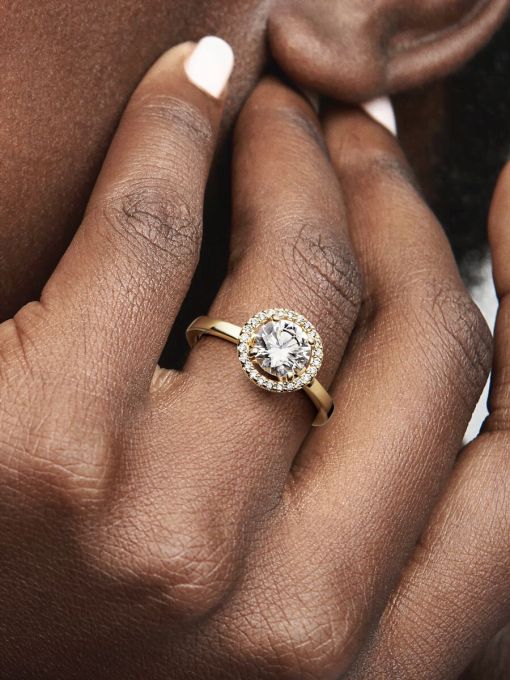 Sparkling Round Halo Ring - Image 2