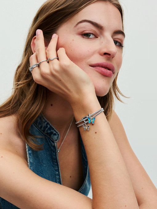 Easy-Close Magnetic Clasp Snake Chain Bracelet - Image 5