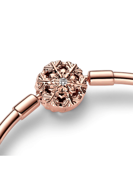 FINAL SALE - Pandora Moments Sparkling Snowflake Clasp Bangle - Image 6