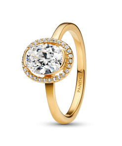 Oval Sparkling Halo Ring