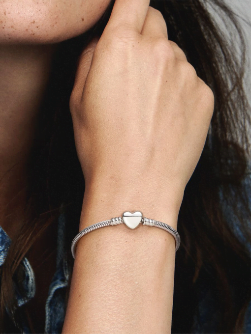 Pandora Moments Engravable Heart Clasp Snake Chain Bracelet - Image 2