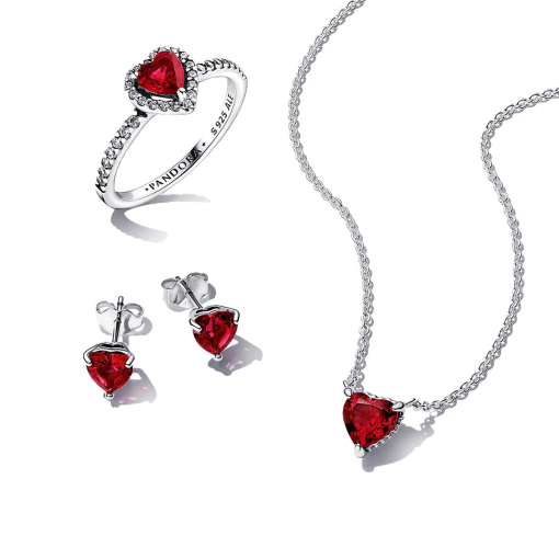 Sparkling Red Heart Ring Set