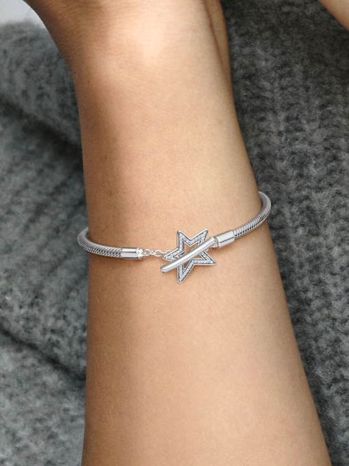 Pandora Moments Asymmetric Star T-bar Snake Chain Bracelet - Image 2