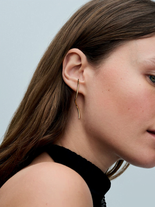 Organically Shaped Wire Stud Earrings - Image 4