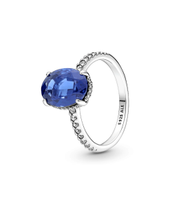 Sparkling Statement Halo Ring