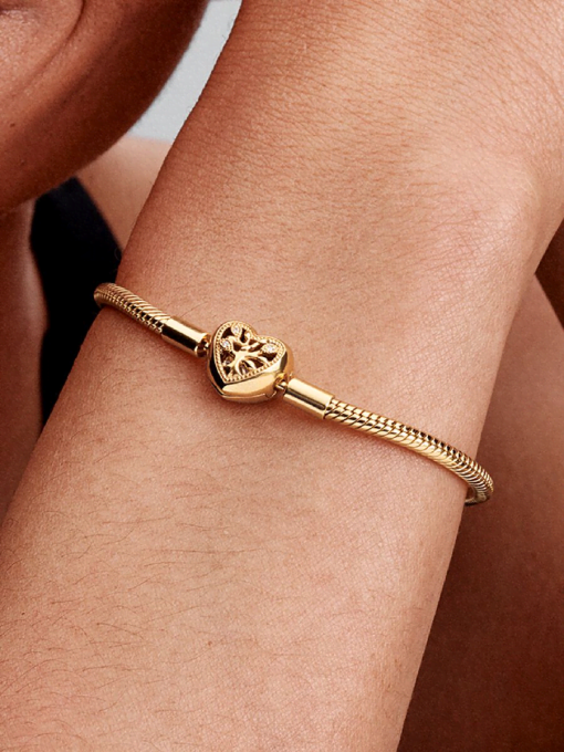 Family Tree Heart Clasp Snake Chain Bracelet - Image 2