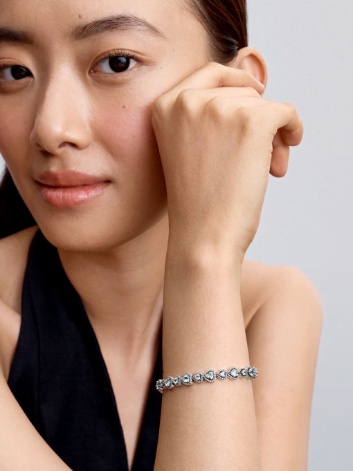 Halo Hearts Bracelet - Image 4