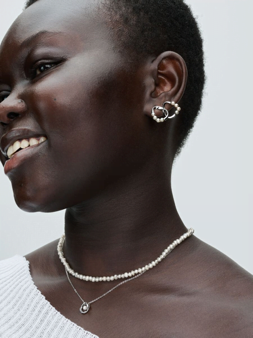 Organically Shaped Pave Circle & Treated Freshwater Cultured Pearl Collier Necklace - Image 5