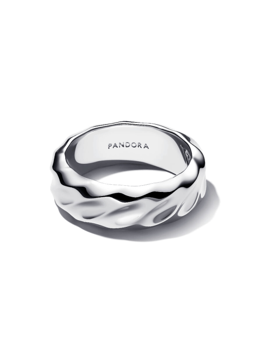 Rippled Wide Band Ring - Image 5