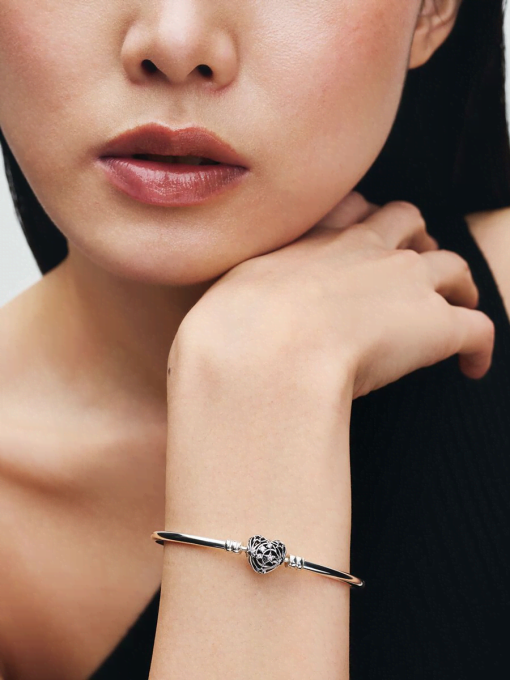 FINAL SALE - Celestial Heart Clasp Bangle - Image 3