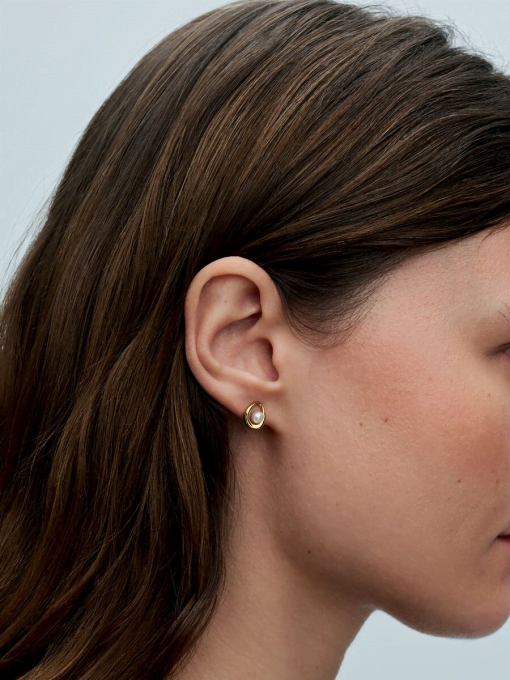 Organically Shaped Oval & Treated Freshwater Cultured Pearl Stud Earrings - Image 4