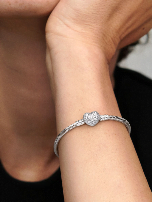 Moments Sparkling Heart & Snake Chain Bracelet - Image 2