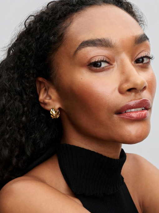 Rippled Hoop Earrings - Image 4